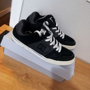Dc,size 11 us,black